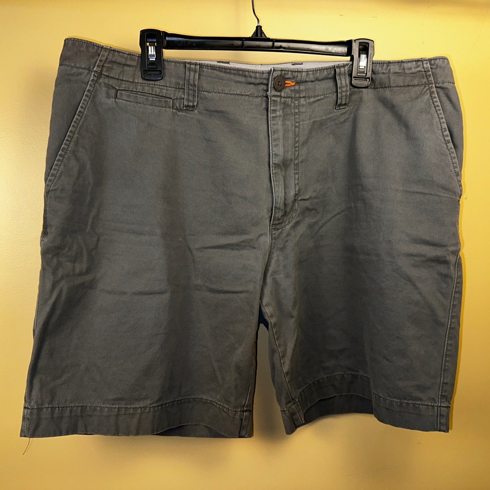 John Bartlett Consensus Men's Gray Chino Shorts Size 40 Cotton Flat Front Casual - Picture 1 of 9